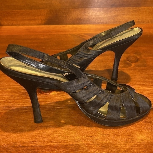 Jacqueline Ferrar💗Gayle Black Satin 4"Hi Heel Sling Back Open Toe Shoes💗Sz 8M - Picture 7 of 11